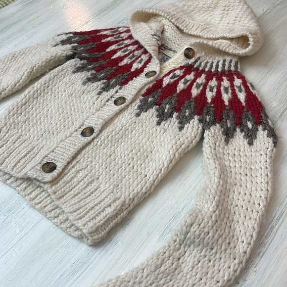 Abercrombie & Fitch Sweaters - Abercrombie & Fitch Hand Knit Christmas 2006 Women’s Medium Off White Sweater